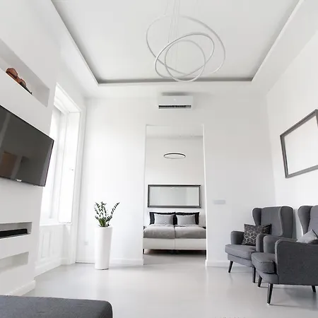 Grand Loft Design *