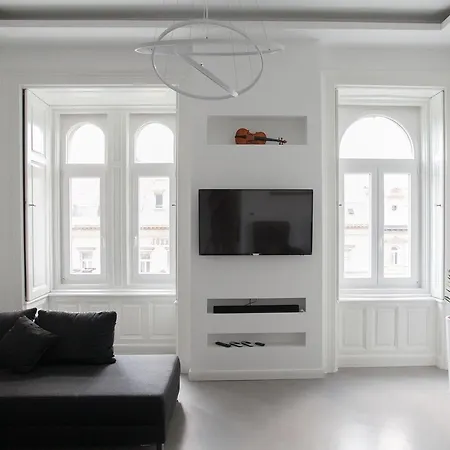 Grand Loft Design *