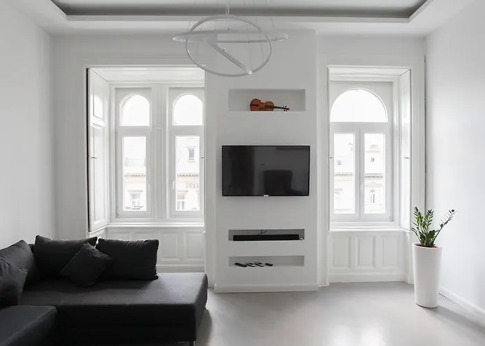 Grand Loft Design *